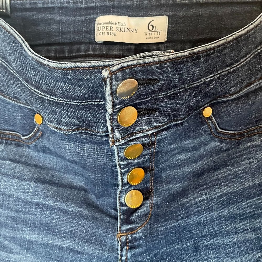Abercrombie & Fitch Super Skinny High Rise Denim